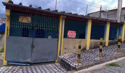 CASA 3 DORMITÓRIOS PRÓXIMO Á REGIÃO CENTRAL DE JACAREÍ
