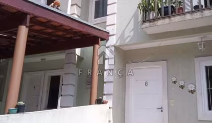 Excelente sobrado no Bosque dos Ipês | 2 dormitórios | à venda  - São José dos Campos- Aceita permuta menor valor -Zona Sul