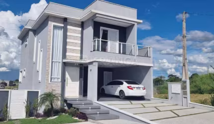 Casa Condomínio com 3 suítes em condomínio - Golden Park - Jacareí