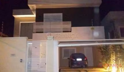 Lindo Sobrado de Alto Padrão Villa Branca !!!
