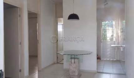 Casa em Condomínio 02 Dormitórios - Jardim Marcondes Jacareí SP