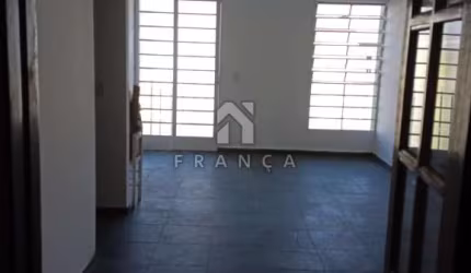 Apartamento Padrão em Jacareí