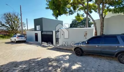 Casa Condomínio em Santa Branca