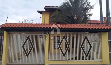CASA - 03 DORMITÓRIOS