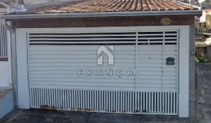 Casa Padrão em Jacareí