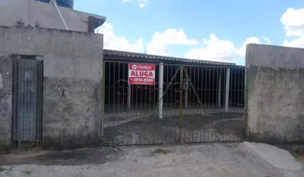 CASA EM CHACARA COM 1 DORMITÓRIO - BAIRRO VERANEIO IRAJÁ - JACAREÍ