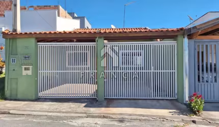Casa Padrão em Jacareí