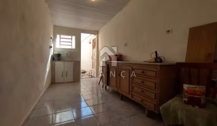 CASA - 01 DORMITÓRIO - PARQUE SANTO ANTÔNIO