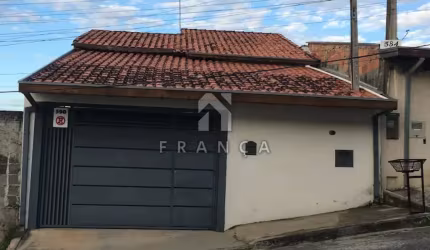 Casa Padrão em Jacareí