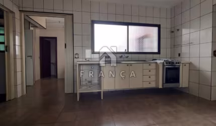 Apartamento Padrão em Jacareí