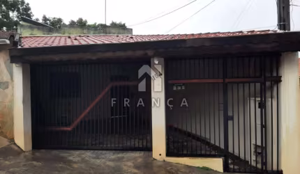 Casa Padrão em Jacareí