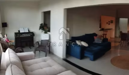 Locação - Casa/Sobrado - Bosque dos Ipês - Zona Sul