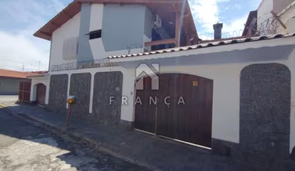 Casa Padrão em Jacareí