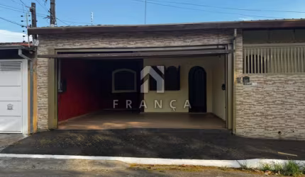 3 Casas no Mesmo Terreno - Vila Zezé em Jacareí