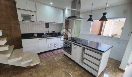 Casa de 180m² com 5 Quartos e 3 Vagas para Alugar no Jd. Nova Flórida em São José dos Campos