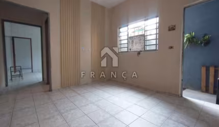 Casa Padrão em Jacareí
