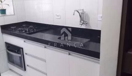 Apartamento à Venda - 2 Dormitórios -Excelente Localização