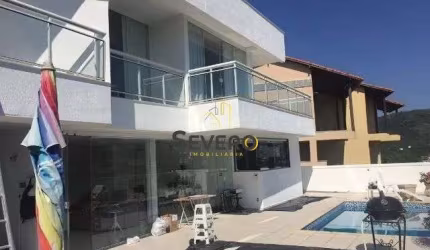 Casa em Condomínio no Ubá V