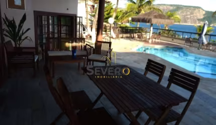 Casa em Condomínio em Camboinhas