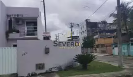 Casa à venda no bairro Trindade - São Gonçalo/RJ