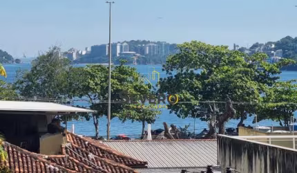 Apartamento à venda no bairro Charitas - Niterói/RJ