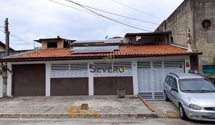 Casa à venda no bairro Trindade - São Gonçalo/RJ