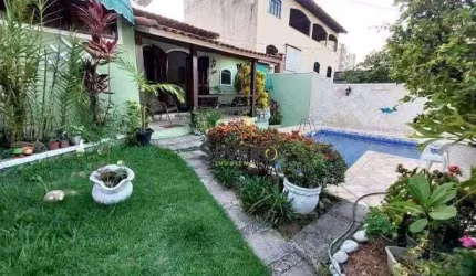 Casa à venda no bairro Centro - São Gonçalo/RJ
