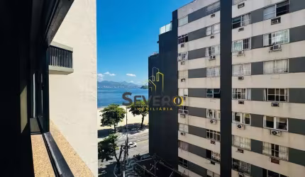 Apartamento Varanda, 04 quartos e 02 vagas na quadra da Praia de Icaraí