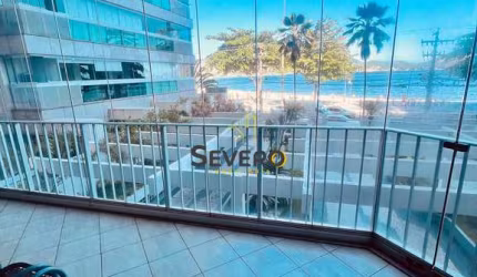 Apartamento frente mar em Icaraí.