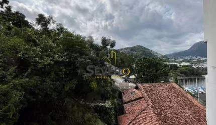 Apartamento à venda no bairro São Francisco - Niterói/RJ