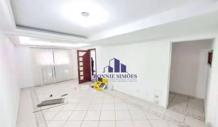 SOBRADO COMERCIAL PARA ALUGAR, 320 M² AC, 220 M² TERRENO, MOEMA, 4 VAGAS, CORREDOR LATERAL, EDICULA NOS FUNDOS, PRÓXIMO AO SHOPPING IBIRAPUERA