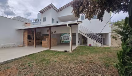 Casa com 4 dormitórios à venda, 288 m² por R$ 1.630.000,00 - Lundceia - Lagoa Santa/MG