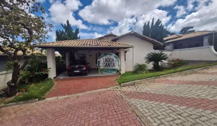 Casa com 3 dormitórios à venda, 215 m² por R$ 1.100.000,00 - Condomínio Residencial Jardins - Lagoa Santa/MG