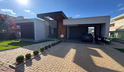 Casa com 2 dormitórios à venda, 258 m² por R$ 2.400.000 - Condomínio Gran Royalle - Lagoa Santa/MG
