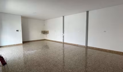 Sala comercial à venda no Alto, Piracicaba  por R$ 650.000