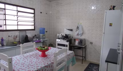 Casa comercial à venda na Vila Independência, Piracicaba  por R$ 450.000