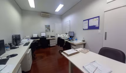 Casa comercial à venda no Centro, Piracicaba  por R$ 600.000