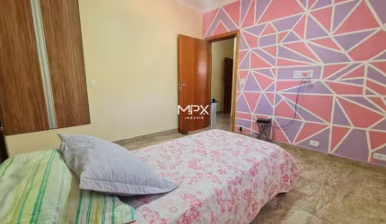 Casa com 3 quartos à venda na Vila Independência, Piracicaba  por R$ 550.000