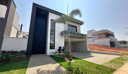 Casa em condomínio fechado com 3 quartos à venda no Santa Rosa, Piracicaba  por R$ 1.890.000