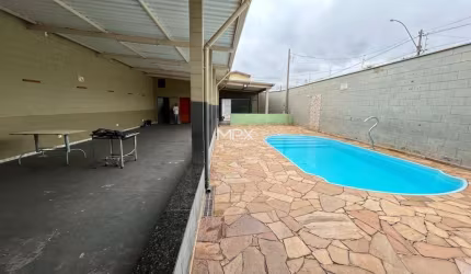 Casa com 1 quarto à venda na Vila Industrial, Piracicaba  por R$ 400.000
