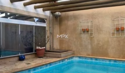 Casa com 3 quartos à venda na Vila Rezende, Piracicaba  por R$ 750.000