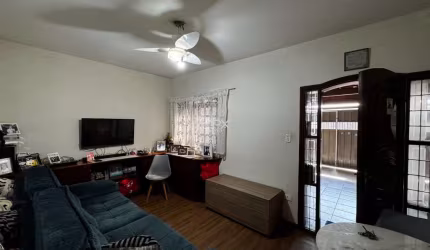 Casa com 3 quartos à venda no Morumbi, Piracicaba  por R$ 320.000