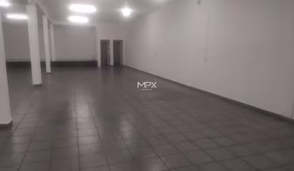Barracão / Galpão / Depósito para alugar na Cidade Alta, Piracicaba  por R$ 8.000