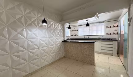 Casa com 4 quartos à venda no Jardim Itapuã, Piracicaba  por R$ 420.000