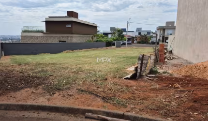 Terreno em condomínio fechado à venda no Taquaral, Piracicaba  por R$ 330.000