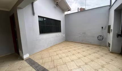 Casa com 3 quartos para alugar no Santa Terezinha, Piracicaba  por R$ 4.000