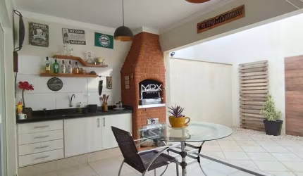 Casa com 3 quartos à venda no Jardim Caxambu, Piracicaba  por R$ 750.000