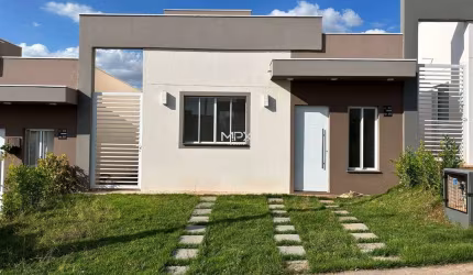 Casa em condomínio fechado com 2 quartos para alugar no Taquaral, Piracicaba  por R$ 2.500