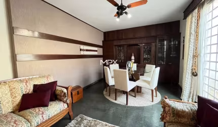 Casa com 3 quartos à venda no Jardim Elite, Piracicaba  por R$ 700.000