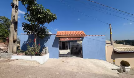 Casa com 2 quartos à venda em Caioçara, Jarinu  por R$ 450.000